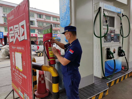 納溪區(qū)消防救援大隊深入易燃易爆場所開展 雙隨機 一公開 消防安全檢查工作